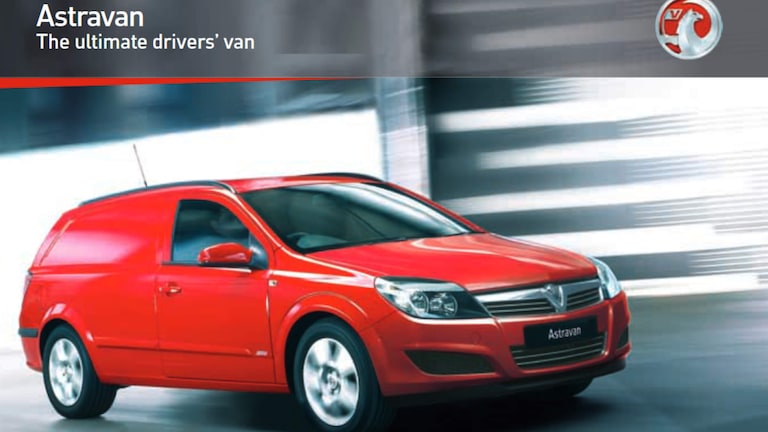 Vauxhall Astra Van Flame Red Code: 547 G0A Aerosol Spray Paint Chip/Scratch Repair main image 1