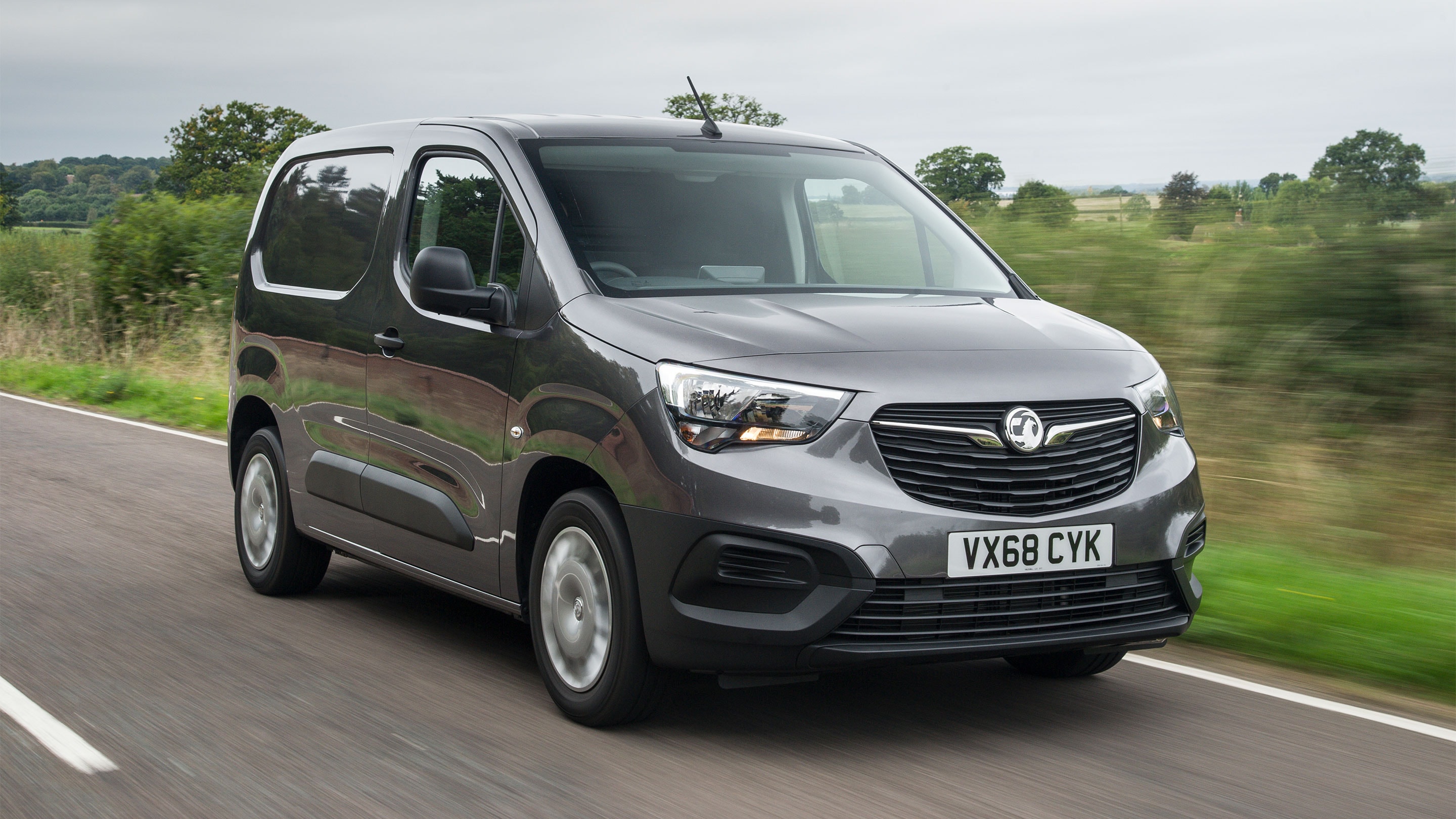 Vx 6 мест. Opel Vivaro 2019. Vauxhall LCV.